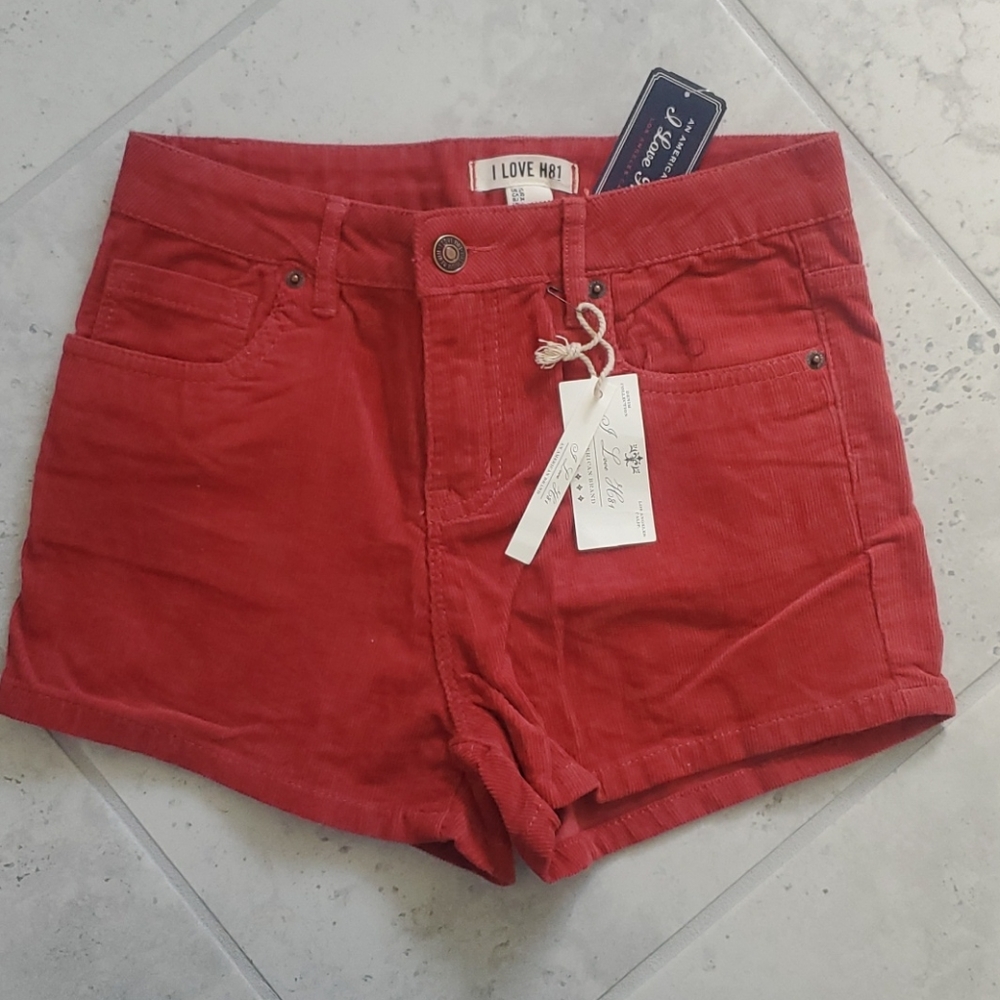 I LOVE H81 size 25 corduroy shorts